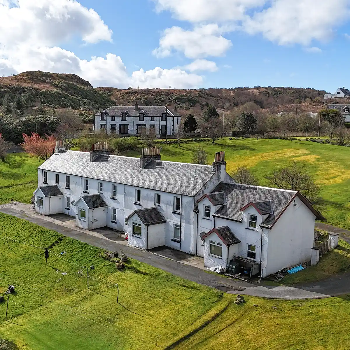 14 Distillery Houses Islay