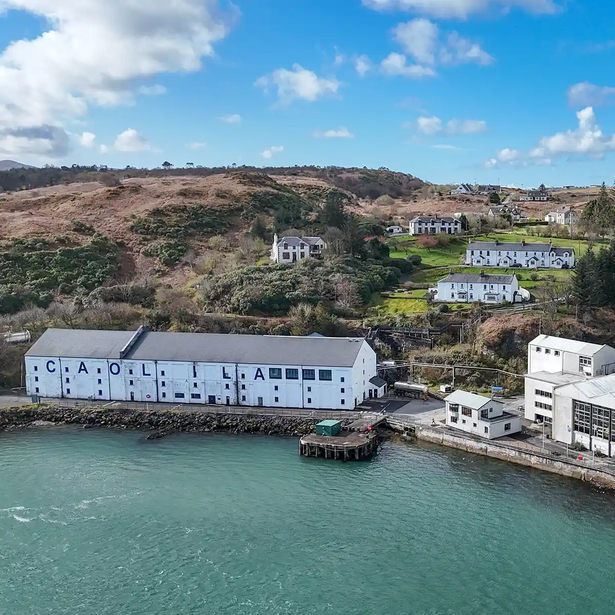 14 Distillery Houses Islay